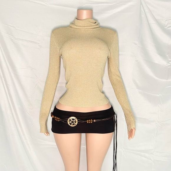 Sweaters - 00s vintage sparkly cream ribbed knit turtleneck sweater top